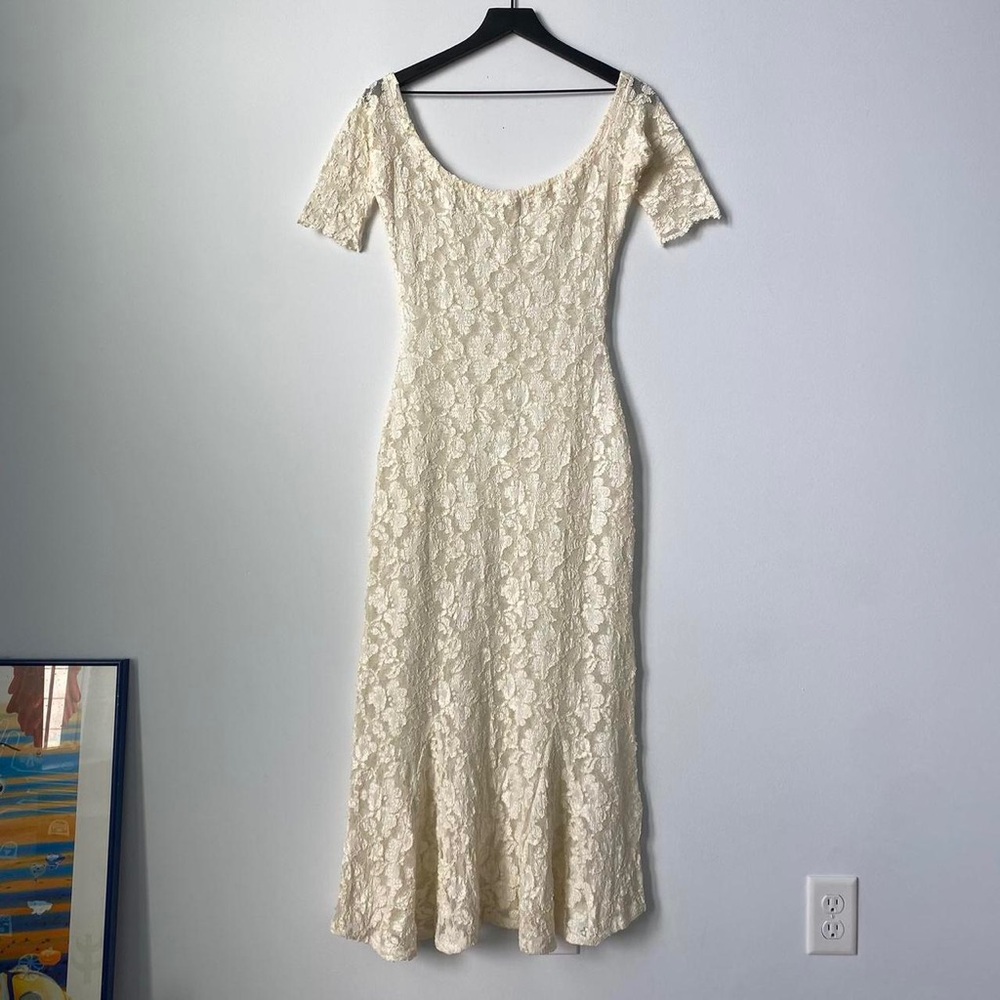 Beautiful vintage lace dress